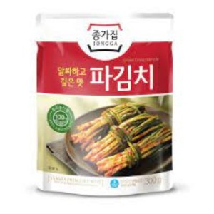 Kimchi z zielonej cebuli Jongga 300g